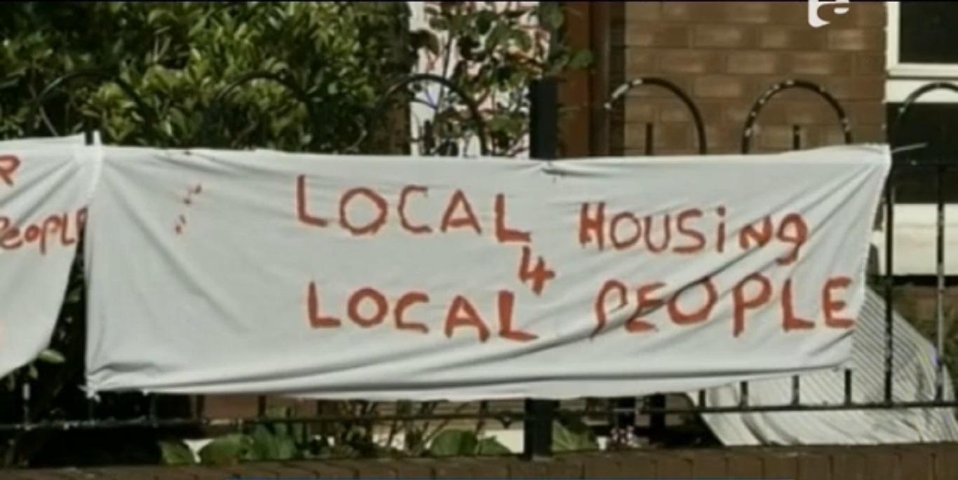 Imigranţii rom&acirc;ni din Belfast, ținta atacurilor xenofobe