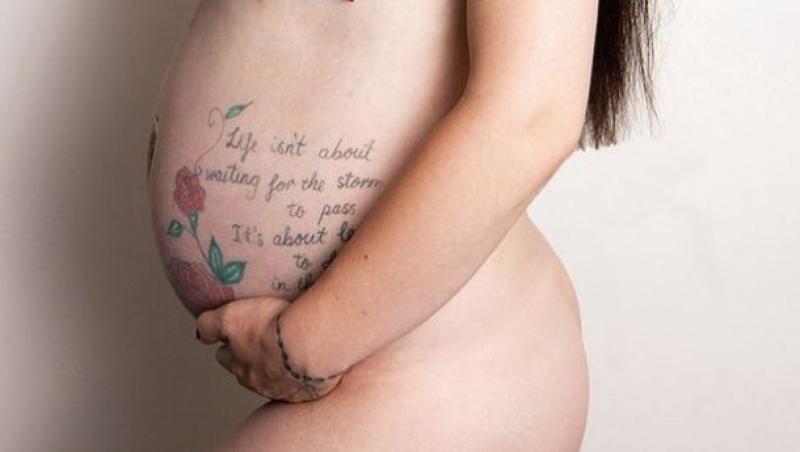 Un spectacol PE BANI! Această femeie însărcinată VINDE ce are mai de preț!