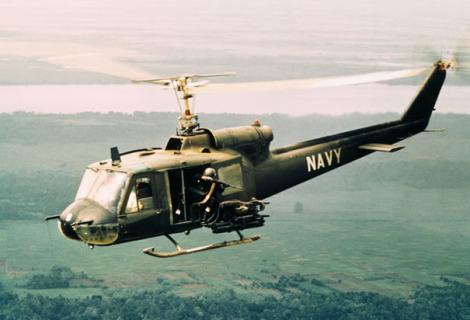 TRAGEDIE ÎN VIETNAM: Un elicopter militar s-a prăbuşit, 19 oameni au murit