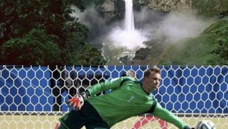 Statuia lui Iisus din Rio a început să lăcrimeze! Iată cele mai amuzante imagini despre meciul Brazilia - Germania!