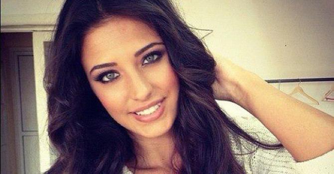 Antonia şi Alex Velea, primul selfie &icirc;mpreună! Iată cum s-au pozat cei doi artişti!