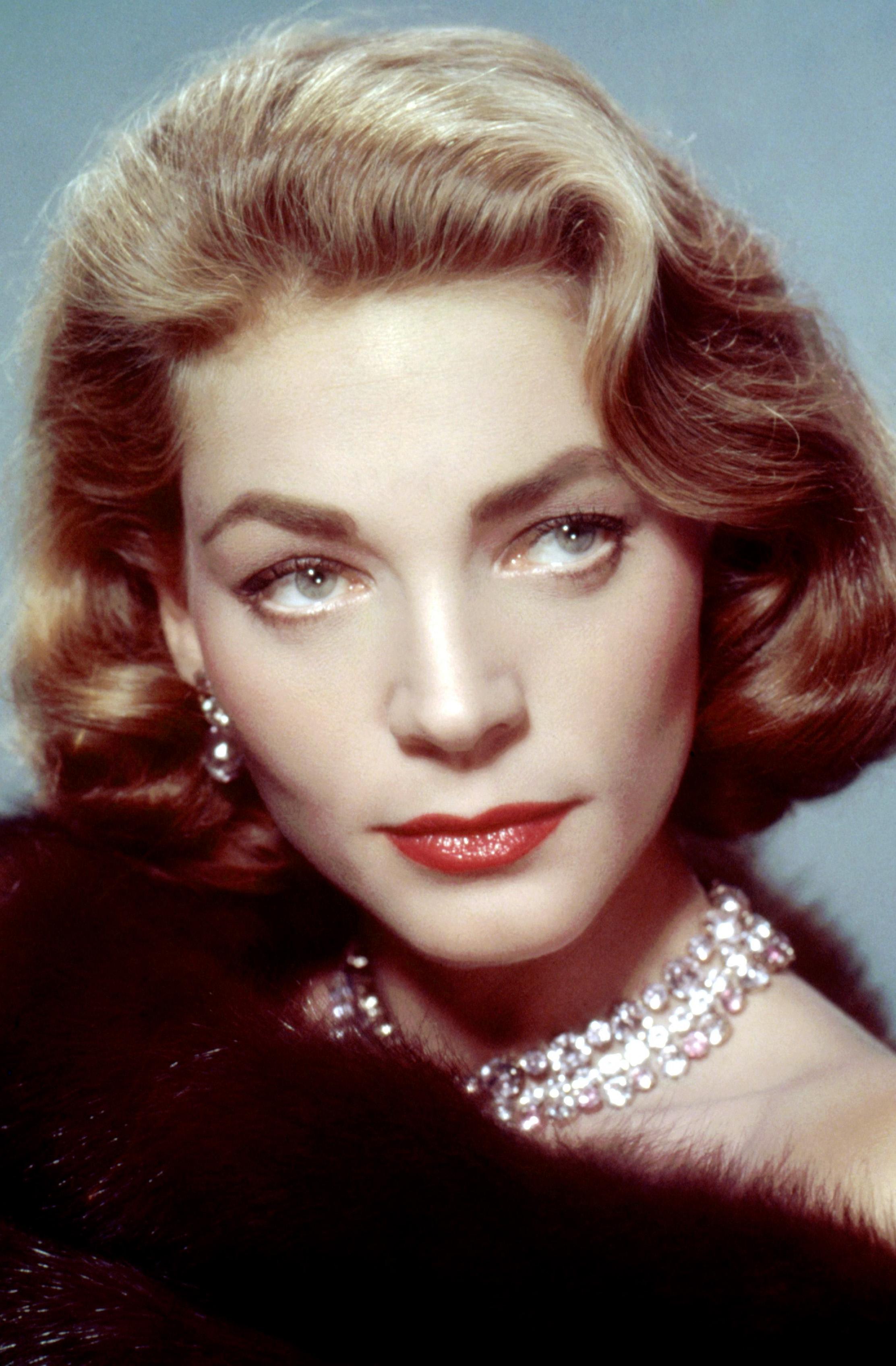 Lauren Bacall, o legendă cu origini rom&acirc;nești care a ales să facă istorie cu un nume ce-i amintea de țara noastră!