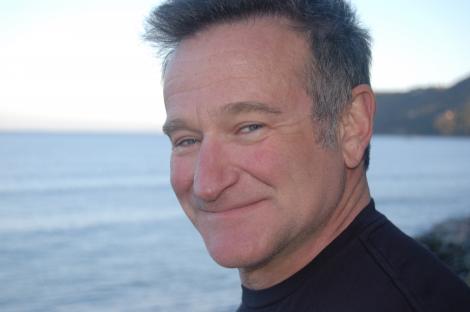 Întreaga lume îl plânge! Admiratorii lui Robin Williams au trimis sute de mesaje de regret şi condoleanţe