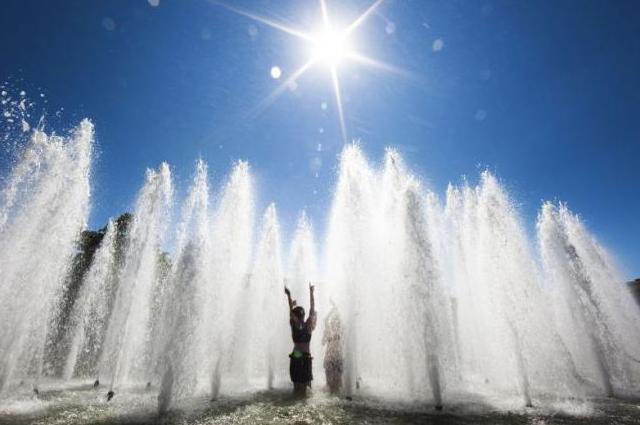 Cum va fi vremea &icirc;n AUGUST, SEPTEMBRIE şi OCTOMBRIE. Vezi PROGNOZA METEO pe trei luni