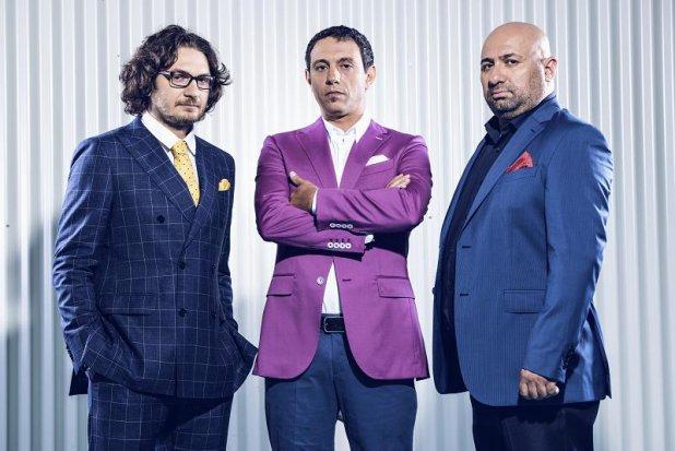 Chefi la muncă, mielușei acasă! Cine &icirc;i &icirc;mbl&acirc;nzește pe cei mai DURI JURAȚI de la "Hell's Kitchen - Iadul Bucătarilor"?