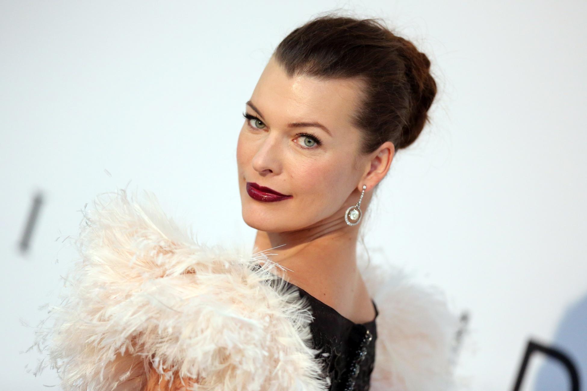 Milla Jovovich va deveni mamă pentru a doua oară