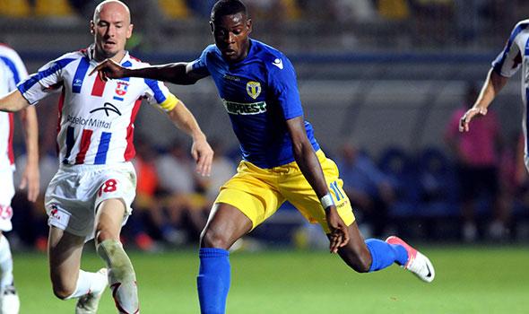 Se face doar dacă intră &icirc;n grupe! Steaua &icirc;și ia atacant de Champions League