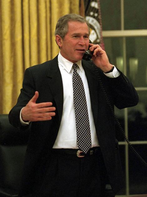 Ice Bucket Challenge cu iz prezidențial: George Bush s-a răcorit în scop caritabil!