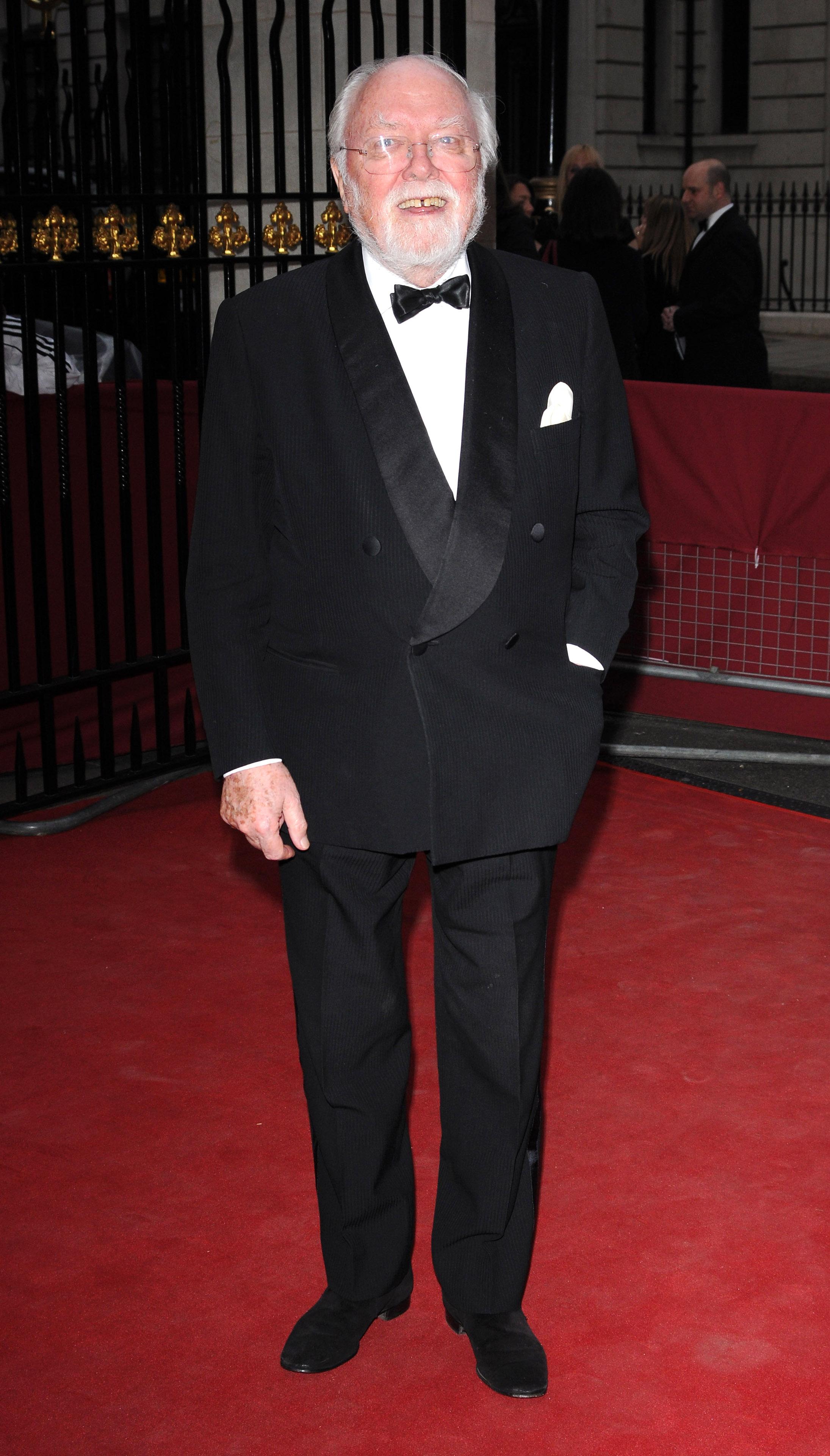 Actorul şi regizorul britanic, Richard Attenborough, s-a stins din viaţă