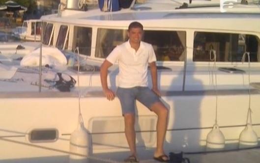 Cristian Boureanu, surprins &icirc;n prezența unor misterioase domnișoare