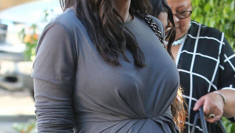Zoe Saldana, la fel de fermecătoare și însărcinată: Uite cum arată viitoarea mămică de gemeni!