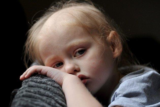 Şocant! O mamă DESCOPERĂ boala fiicei sale, după ce medicii au pus DIAGNOSTIC GREŞIT