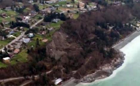 Ploile abundente fac ravagii: O alunecare de teren s-a produs în California