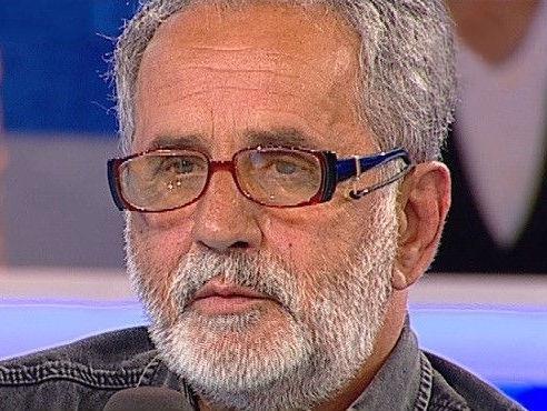 Durere SF&Acirc;ŞIETOARE &icirc;n familia Mădălinei Manole! Tatăl regretatei artiste a suferit un accident vascular! E PARALIZAT!