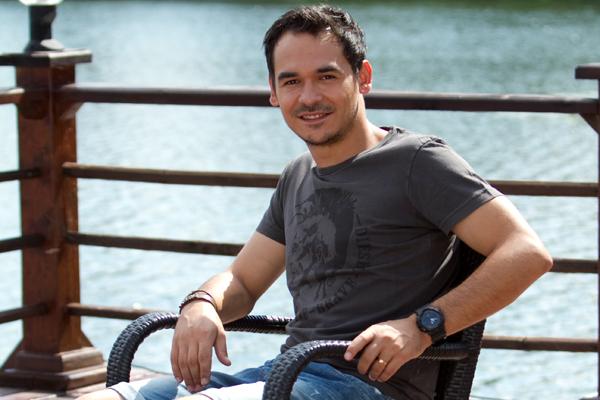 Petrecere mare &icirc;n familia "X Factor"! Delia i-a transmis un mesaj special lui Răzvan, prezentatorul show-ului