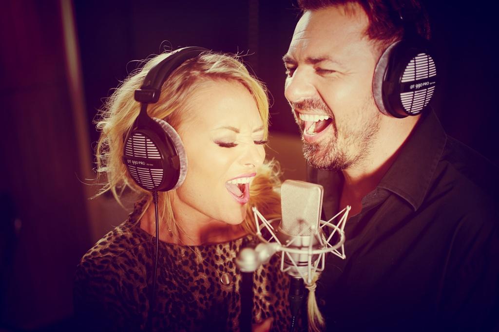 Horia Brenciu, către Delia: &bdquo;C&acirc;nd facem dragoste pe nisip, trebuie să fie nisip pe noi&rdquo;