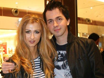 Mesajul CUTREMURĂTOR transmis de Keo: &rdquo;E prea t&acirc;rziu c&acirc;nd iubirea dispare şi fiecare amintire te doare&rdquo;