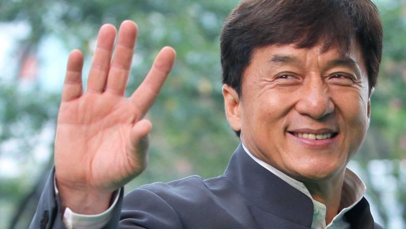 Jackie Chan vine în România
