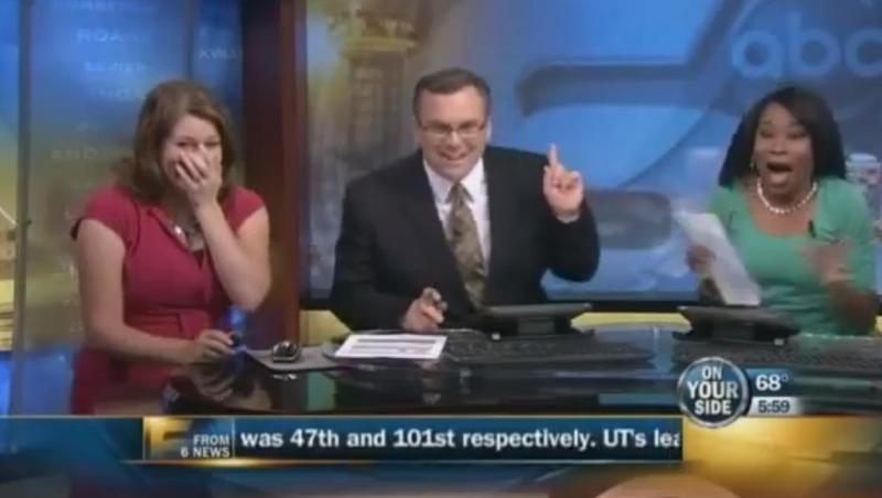 Trei jurnalişti au fost atacaţi de liliac, în timp ce transmiteau live