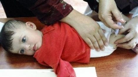 CUTREMURĂTOR! 15 copii au fost UCIȘI de un vaccin CONTAMINAT, în Siria