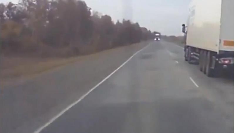 Un şofer inconştient a fost la un pas să provoace o tragedie