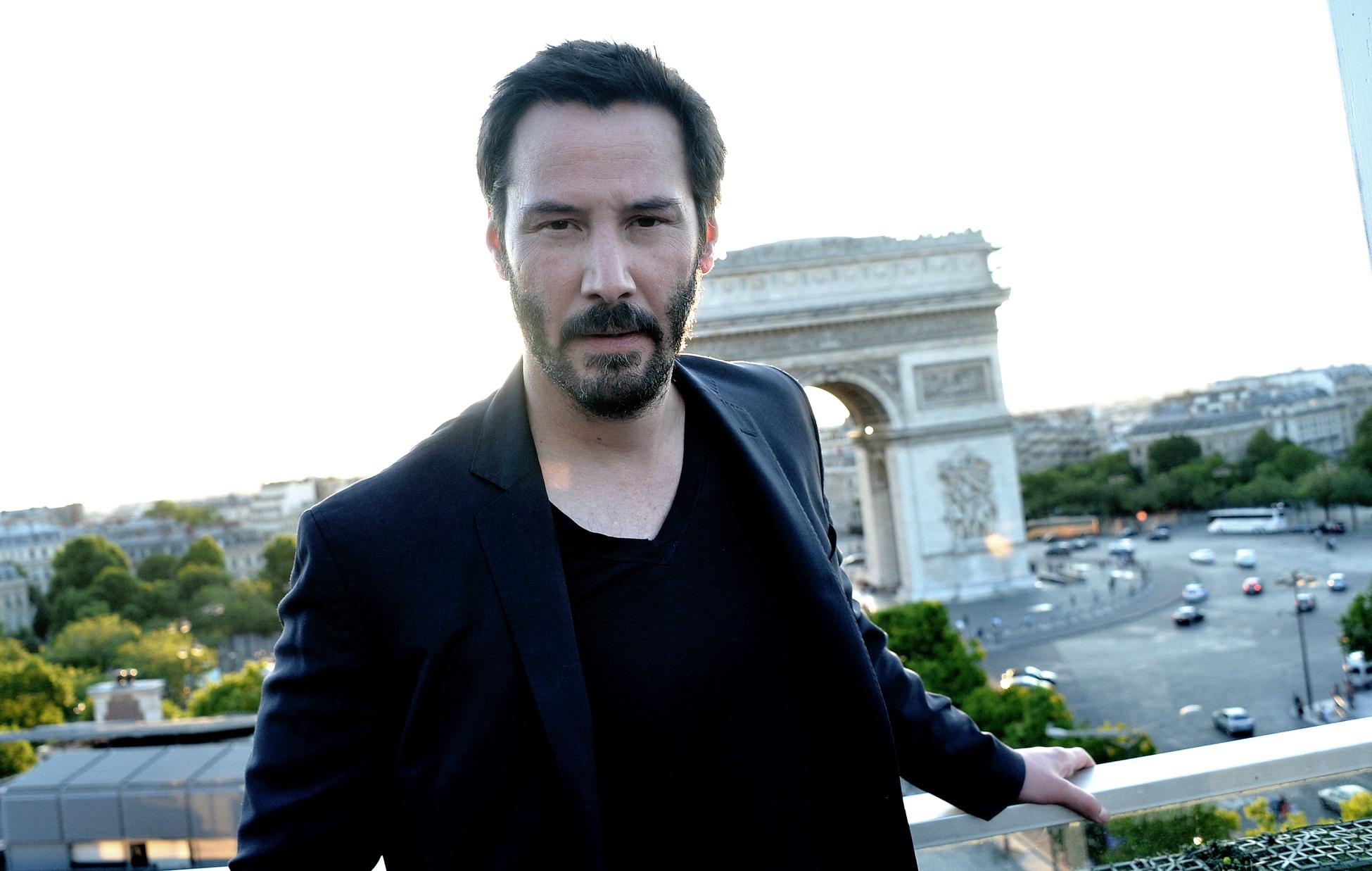 Două fane au pătruns &icirc;n casa lui Keanu Reeves &icirc;n numai două zile