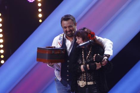 Veronica Fermecătoarea revine pentru a patra oară la X Factor! Momentul SENZAȚIONAL e azi, de la 20:30, la Antena 1