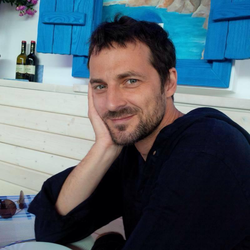 Andrei Aradits, un bărbat norocos! Uite ce eveniment special a aniversat astăzi!