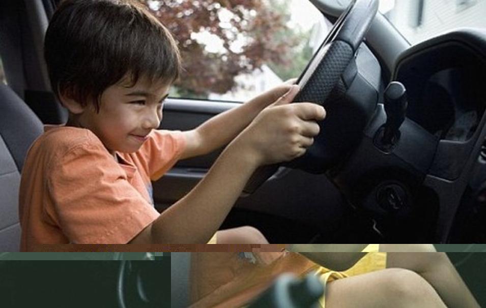 Curaj sau inconștientă? La opt ani, participă la Campionatul Naţional de &Icirc;ndem&acirc;nare Auto