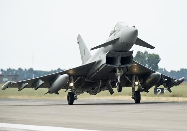 Anunț ȘOC! CSAT a aprobat prezența avioanelor de luptă NATO pe teritoriul ROM&Acirc;NIEI! Vor fi mobilizați 200 de MILITARI!