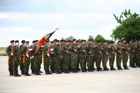 Un militar român a murit şi alţi patru au fost răniţi într-un exerciţiu multinaţional