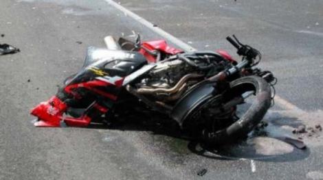 Tragedie sângeroasă pe autostrada Bucureşti-Ploieşti: Trei persoane au murit în urma unei curse ilegale de motociclete!