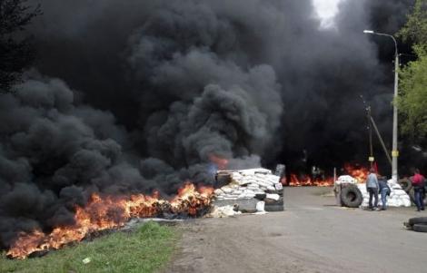 Teroare în Ucraina: Armistițiul a fost încălcat! Rebelii pro-ruși au bombardat orașul Mariupol!