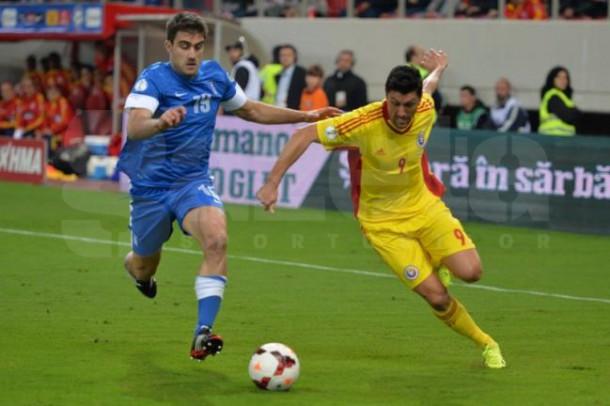 Grecia - Rom&acirc;nia 0-1: Tricolorii au c&acirc;știgat primul meci al campanei de calficare pentru Euro 2016!