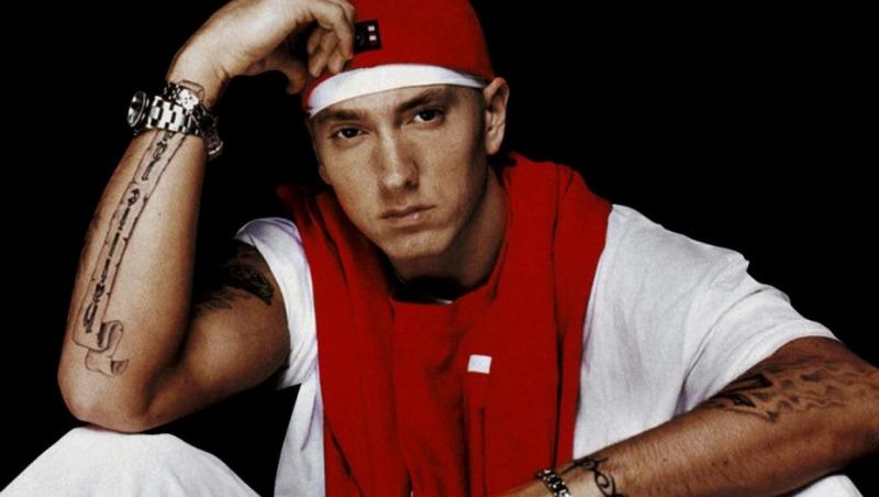 Eminem, unul dintre cei mai iubiţi cântăreţi de rap