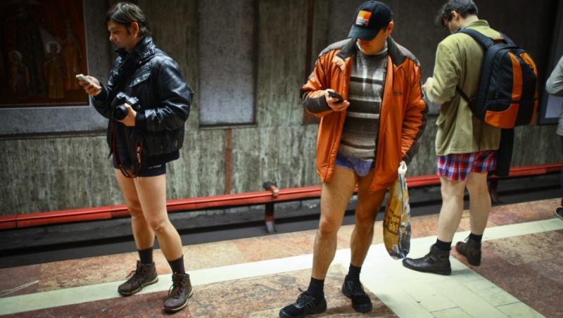 Au rămas în chiloți! Cum a arătat „Ziua fără pantaloni” în diferite orașe ale lumii, chiar și la București! Galerie FOTO