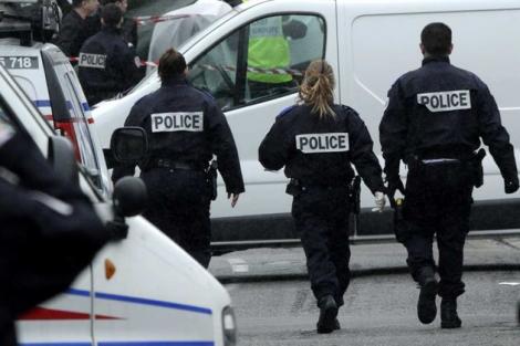 Franța: Luare de ostatici într-un oficiu poștal în apropiere de Paris