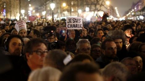 Trei biserici au fost incendiate! Fenomenul Charlie Hebdo ia amploare!