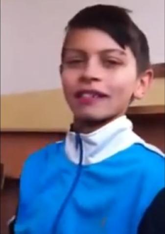 El e copilul refuzat de 13 şcoli! C&acirc;nd &icirc;l văd, profesorii &icirc;şi pun m&acirc;inile &icirc;n cap! Motivul este surprinzător