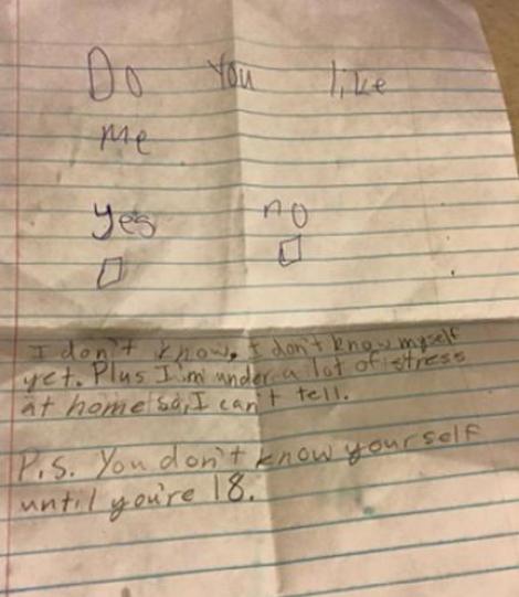 Răspunsul uimitor al unui băieţel de 11 ani căruia i-a fost cerută prietenia de către o puştoaică! Te va emoţiona instant!