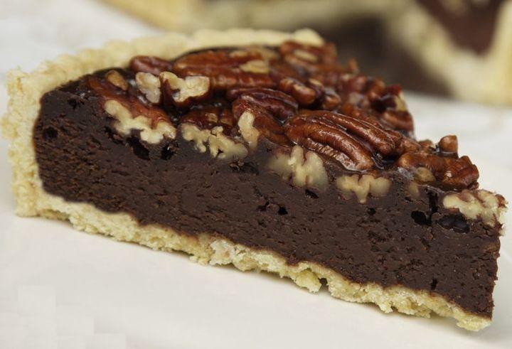 Reţetă de milioane pentru weekend: Cum să faci o tartă cu ciocolată în câteva minute! E delicioasă!
