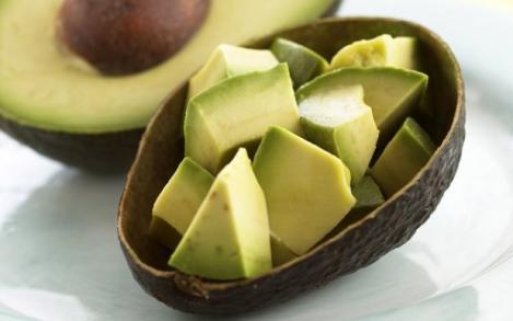 Avocado, fructul vieții! Top 10 beneficii extraordinare