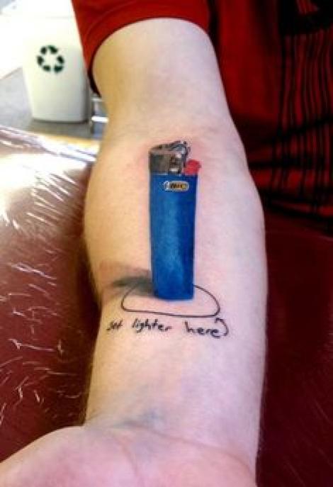 FOTO: Și-au dorit să fie excentrici, însă toată lumea a râs de ei! Cele mai penibile tatuaje din toate timpurile
