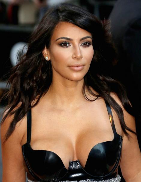 Kim Kardashian este în stare de șoc! Cel mai important bărbat din viața ei va deveni femeie! E de necrezut