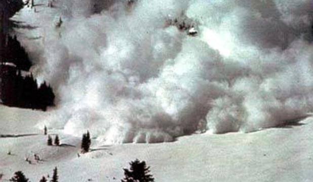 CAZ DRAMATIC la B&acirc;lea Lac! Mai multe persoane, surprinse de o avalanșă! Autoritățile, &Icirc;N ALERTĂ!