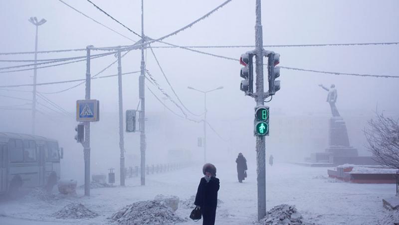 Galerie FOTO: Locul în care îţi îngheaţă sângele în vene! Aşa arată cel mai friguros sat din lume