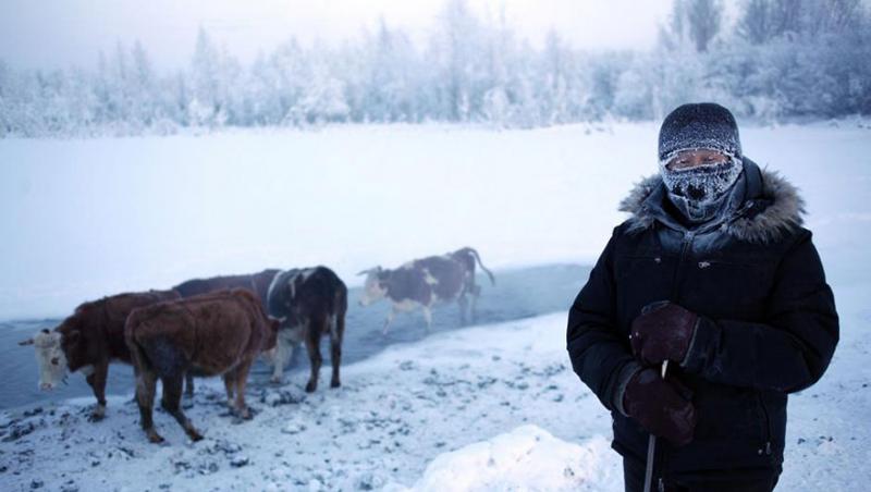 Galerie FOTO: Locul în care îţi îngheaţă sângele în vene! Aşa arată cel mai friguros sat din lume