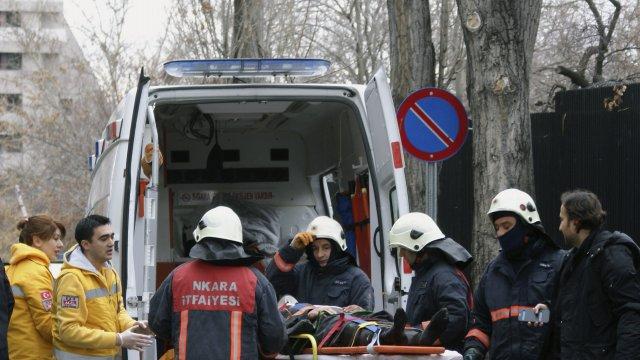 EXPLOZIE puternică la gara din Ankara, soldată cu zeci de morţi şi răniţi!