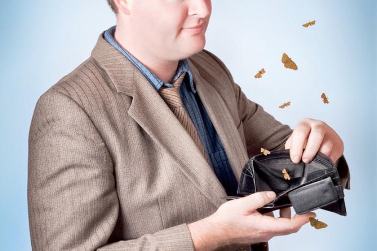 Salariul ceapă și salariul dietetic! R&acirc;zi cu lacrimi dacă afli ce glume fac angajații despre venituri!