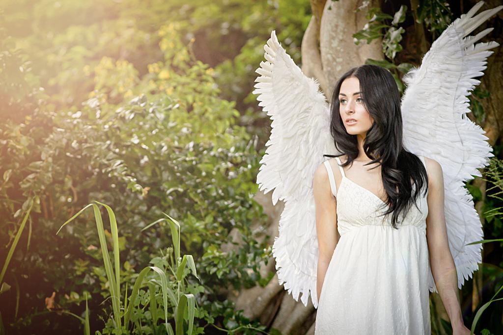 Care este &icirc;ngerul tău păzitor, &icirc;n funcție de zodie! Uite la cine să pui o vorbă bună ca să-ți meargă mereu bine!